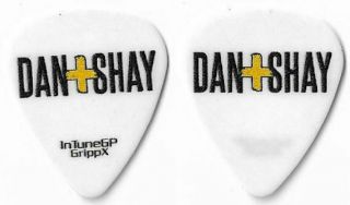 Dan,  Shay Color/white Tour Guitar Pick