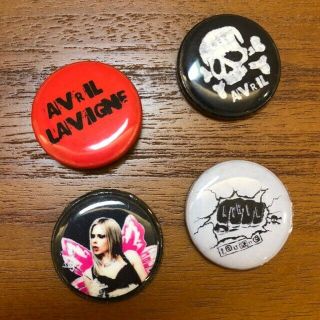 Set Of 4 Avril Lavigne Official Pins Badges By Nettwerk /head Above Water/ Set A
