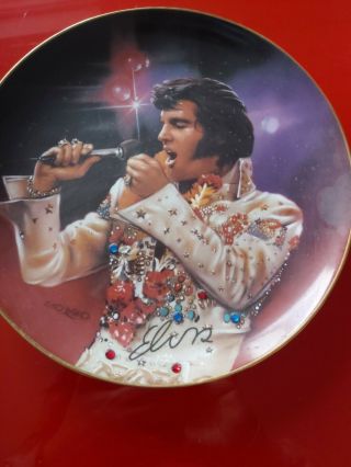 Elvis Presley " The King " Jewelled Display Plate.  Memorabilia.  36