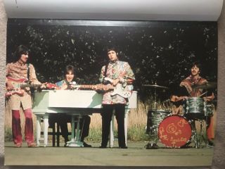 Sgt Pepper’s Lonely Hearts Club Band Giant Poster Souvenir Photo Poster Book 3