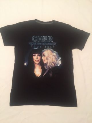 Cher “here We Go Again” 2019 Tour Concert T - Shirt Short Sleeves Sz Medium