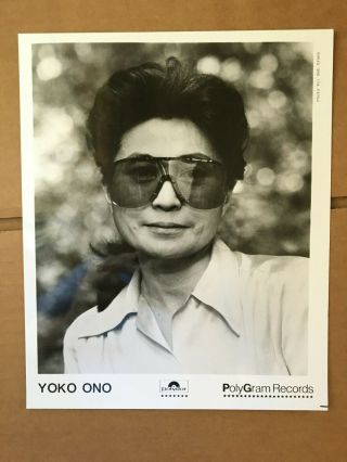 Yoko Ono,  The Beatles Vintage Press Kit Headshot Photo And Bio 1982