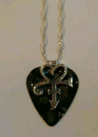 Prince Rogers Nelson.  925 Silver Chain Love Symbol Guitar Pick Necklace
