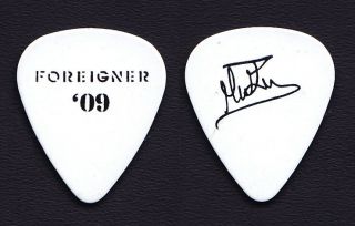 Foreigner Mick Jones Signature White Guitar Pick - 2009 Tour