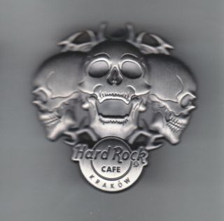 Hard Rock Cafe Pin: Krakow 3d Silver Three Skulls Le300