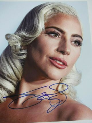 Lady Gaga Signed Color 8 X 10 Photo
