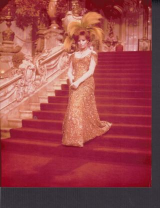 63 Barbra Streisand Vintage Color 8x10 Hello Dolly On The Set Candid Photo
