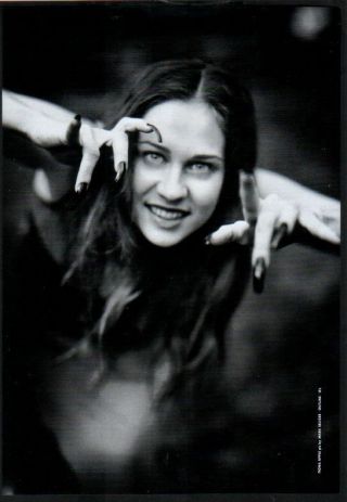 1999 Fiona Apple Witchy Japan Mag Photo Pinup / Mini Poster Picture F03r