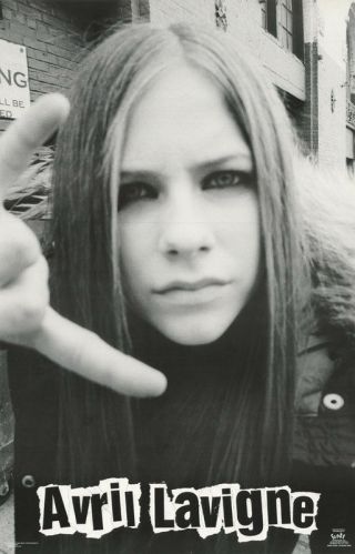 Poster : Music : Avril Lavigne - Face Pose - 6584 Lc27 T