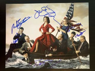 " Veep " Full Cast Signed Autographed 11x14 Photo Julia Louis Dreyfus,  7x With