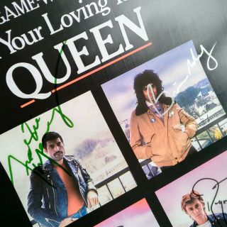 QUEEN SIGNED AUTOGRAPHS FREDDIE MERCURY BRIAN MAY TAYLOR DEACON PROMO POSTER 4