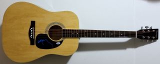 Willie Nelson Signed Full Size Acoustic Guitar On The Road Again Highwaymen Psa