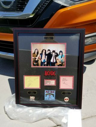 Ac/dc In - Person Signed X 5 Scott,  Young (s),  Rudd,  Williams 6/27/79 Custom Framed