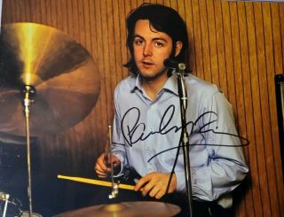Paul Mccartney Hand Signed 8x10 Photo W/ Holo The Beatles