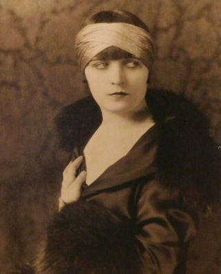 Pola Negri - Vintage 1920s Silent Film Star Portrait 11x14 Movie Photo