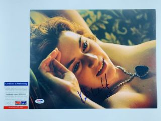 Rose Kate Winslet Signed Titanic 11x14 Photo Authentic Psa/dna Ab55501