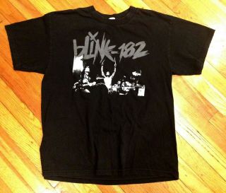 Blink 182 " Neighborhoods 2011 " Concert / Tour T - Shirt / Ex Large (l)
