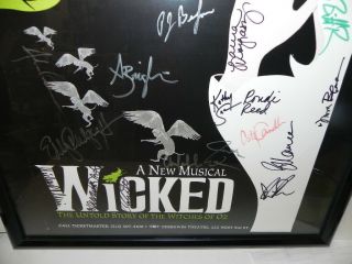 WICKED Witches of Oz Full Cast Signed Autographed Musical 14X22 Poster in Frame 3