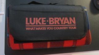 Luke Bryan Promo Blanket " What Makes You Country " Tour