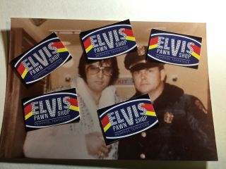 Vintage Candid Photo Of Elvis Pontiac Michigan With Police 1976