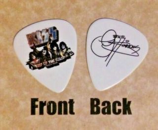 Kiss Band Logo Gene Simmons Signature End Of The Road Guitar Pick - (w)