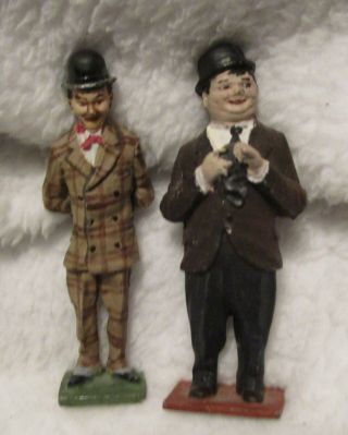 Vintage Stan Laurel And Oliver Hardy Small Figures (lead Or Metal)