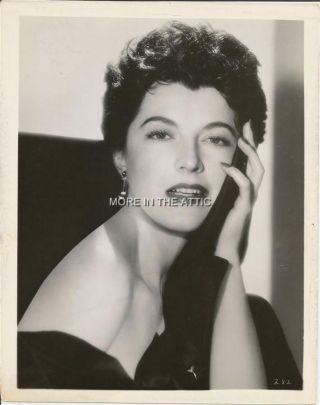 Sexy Sultry Ava Gardner Vintage Hollywood Glamour Portrait Still