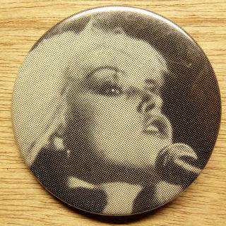 Blondie - 1 - Vintage 70s Round Button / Pin - Ø 55 Mm (2.  2 ")