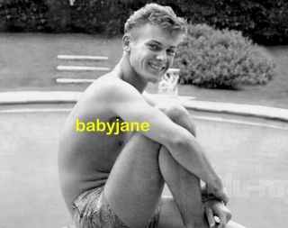 232 Tab Hunter Young Cute Barechested In Bathing Suit Photo