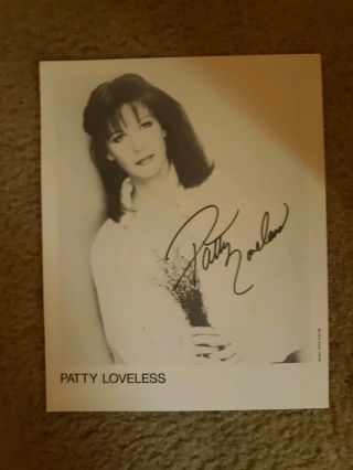Patty Loveless Autograph 8x10 No Certificate Hand Signed