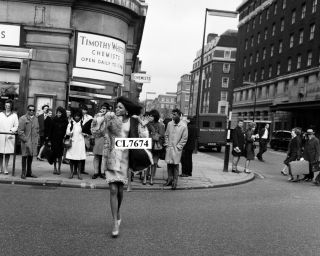 Diana Ross With The Motown Group On Oxford Street London,  Uk Photo