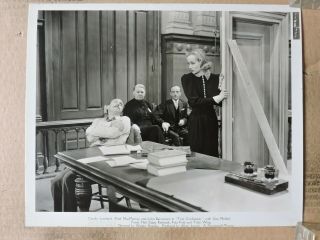 Carole Lombard And Porter Hall In Court Dw Photo 1937 True Confession