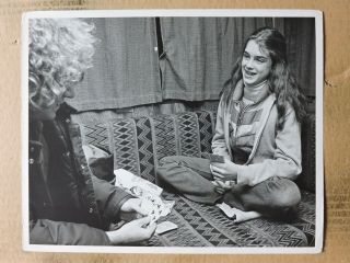 Brooke Shields And Leif Garrett Playing Cards Candid Photo 1970 