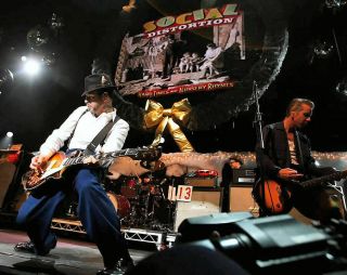 Social Distortion - Mike Ness - 8x10 Photo - Not A Paper Print 6