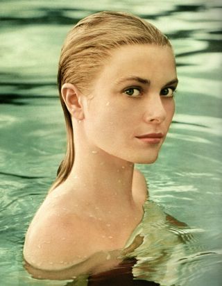 Grace Kelly With Wet Hair 8x10 Picture Celebrity Print