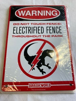 Warning Do Not Touch Fence Electrified Fence Through The Park Jurassic Park