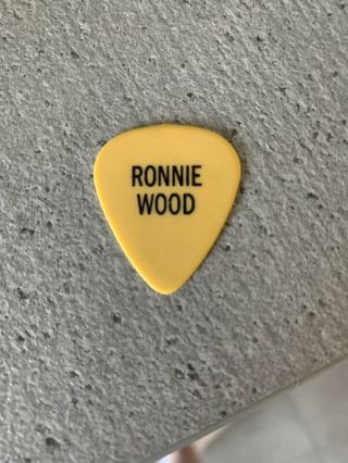 Ronnie Wood Guitar Pick Plectrum Rare Tour