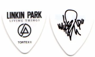 Linkin Park Guitar Pick : 2012 Living Things Tour - Mike Shinoda White Lp Custom