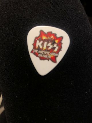 KISS Hottest Earth Tour Guitar Pick Eric Singer Signed Saratoga York 8/17/10 4