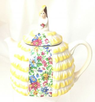 Rare Yellow & Chintz Sadler Ye Dsintle Ladyee Crinoline Lady Teapot Hand Painted