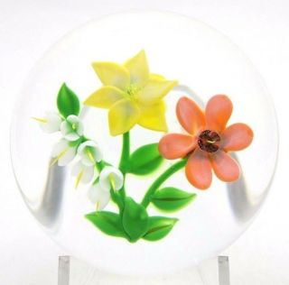Dazzling Randy Grubb Blossomed Wild Flowers Bouquet Art Glass Paperweight