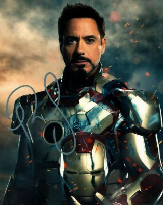 Robert Downey Jr Avengers Signed Autographed 8x10 Photo R201