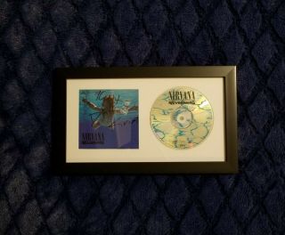 STUNNING COBAIN AND NIRVANA BAND SIGNED AUTOGRAPH NEVERMIND CD w/ 8