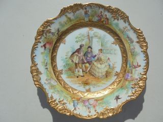 Very Fine Antique Dresden Porcelain Hp Plate Courting Scene Gold Encrusted 9 7/8