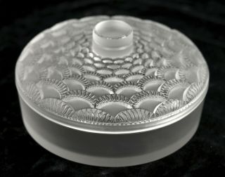 Art Deco R.  Lalique ‘festons’ Clear Frosted Crystal Lidded Round Box / Dish 1938