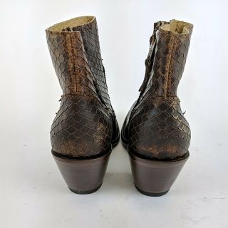 Miranda Lambert IDYLLWIND Brown Leather Side Zip Ankle Boots Size 8.  5 B 4