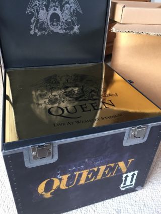 Queen ‎– Live Wembley Magic Tour Roadie Cube CD DVD Deluxe Edition Boxset Rare 3