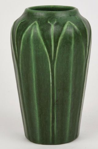 Hampshire Pottery Matte Green Arts And Crafts Vase Decorated With Leaves/buds