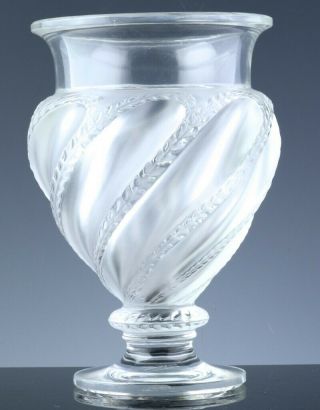 Fine Vintage Lalique France French Frosted Art Glass Ermenonville Flower Vase