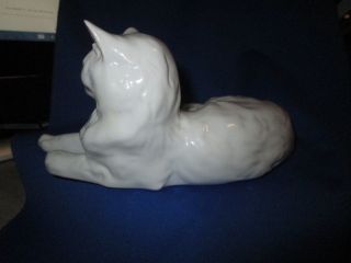 HEREND HUNGARY PORCELAIN HANDPAINTED RESTING CAT FIGURINE large 4